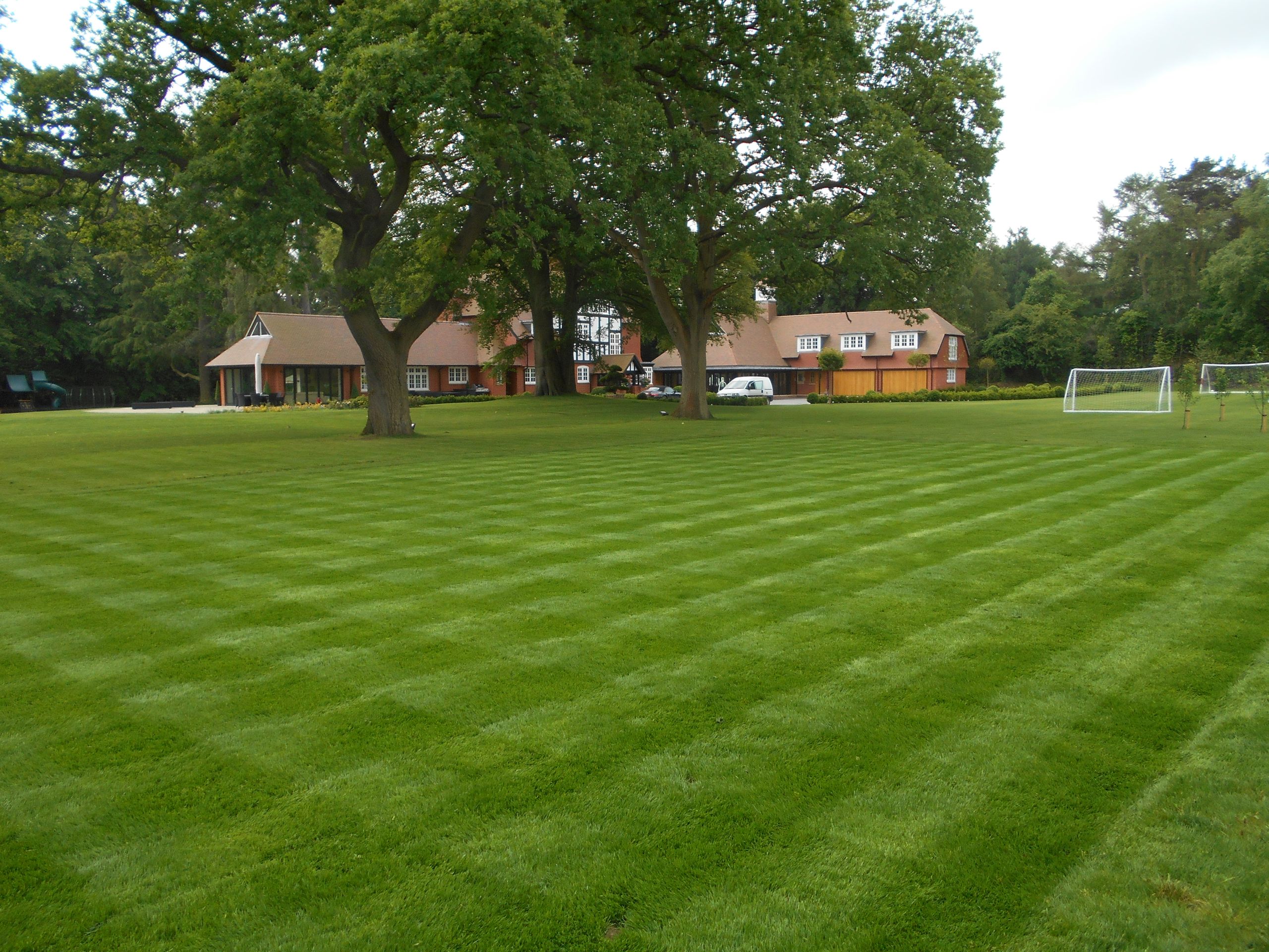 LCS Landscapes & Grounds Lawn Care Specialists in Cheshire